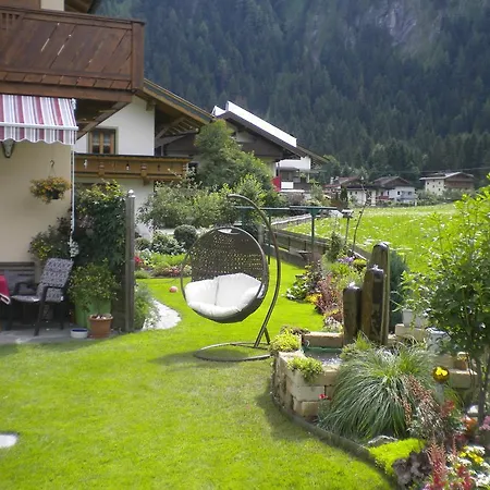 Haus Waidmannsheil 3*